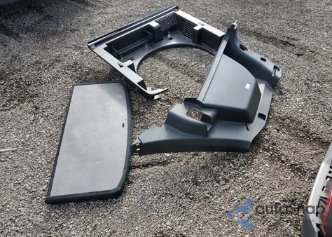 2025 Chevrolet Equinox Lt z USA, uszkodzony, nr VIN 3GNAXHEG5SL290382